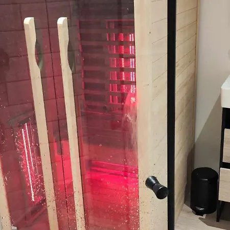 Mountain View With Private Sauna Appartamento